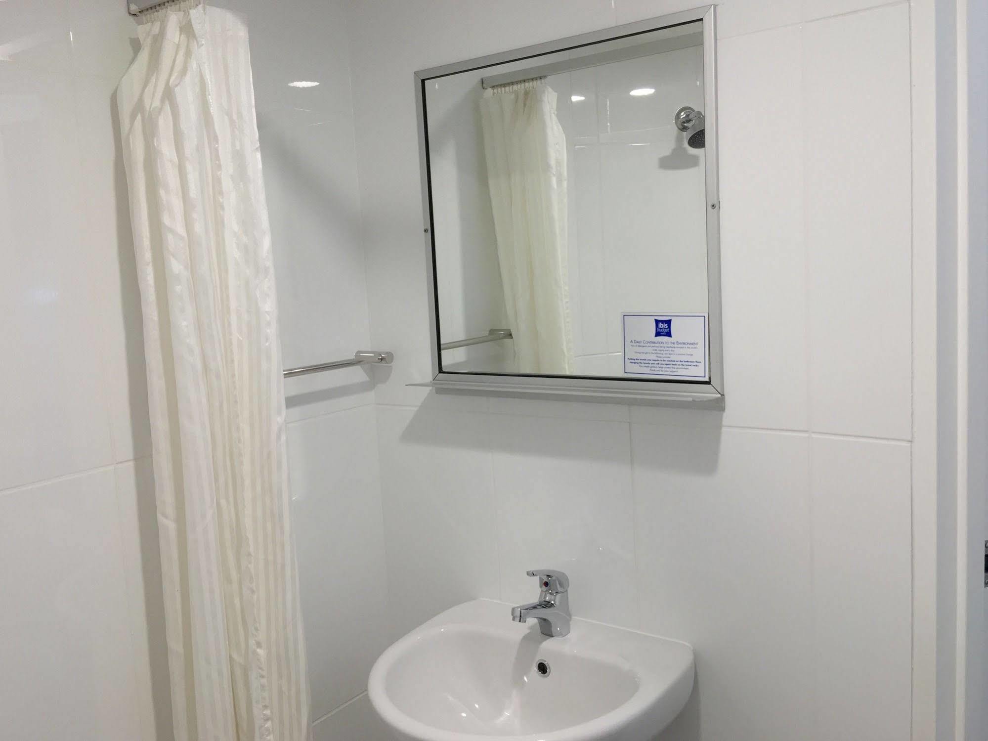 Ibis Budget - Γκόσφορντ Εξωτερικό φωτογραφία